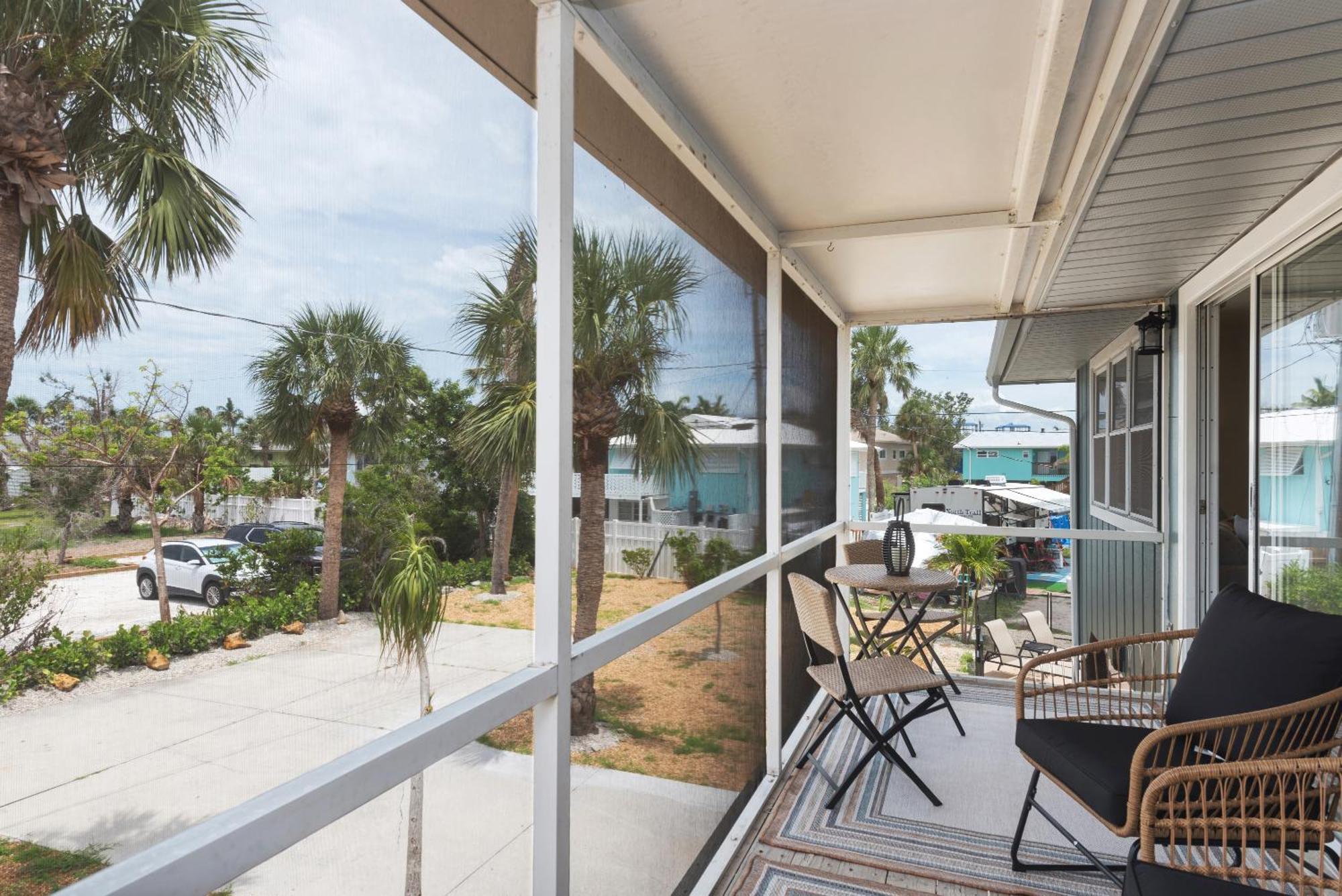 Beach Bungalow 1 By Sun Palace Vacations ฟอร์ตมายเยอร์สบีช ภายนอก รูปภาพ